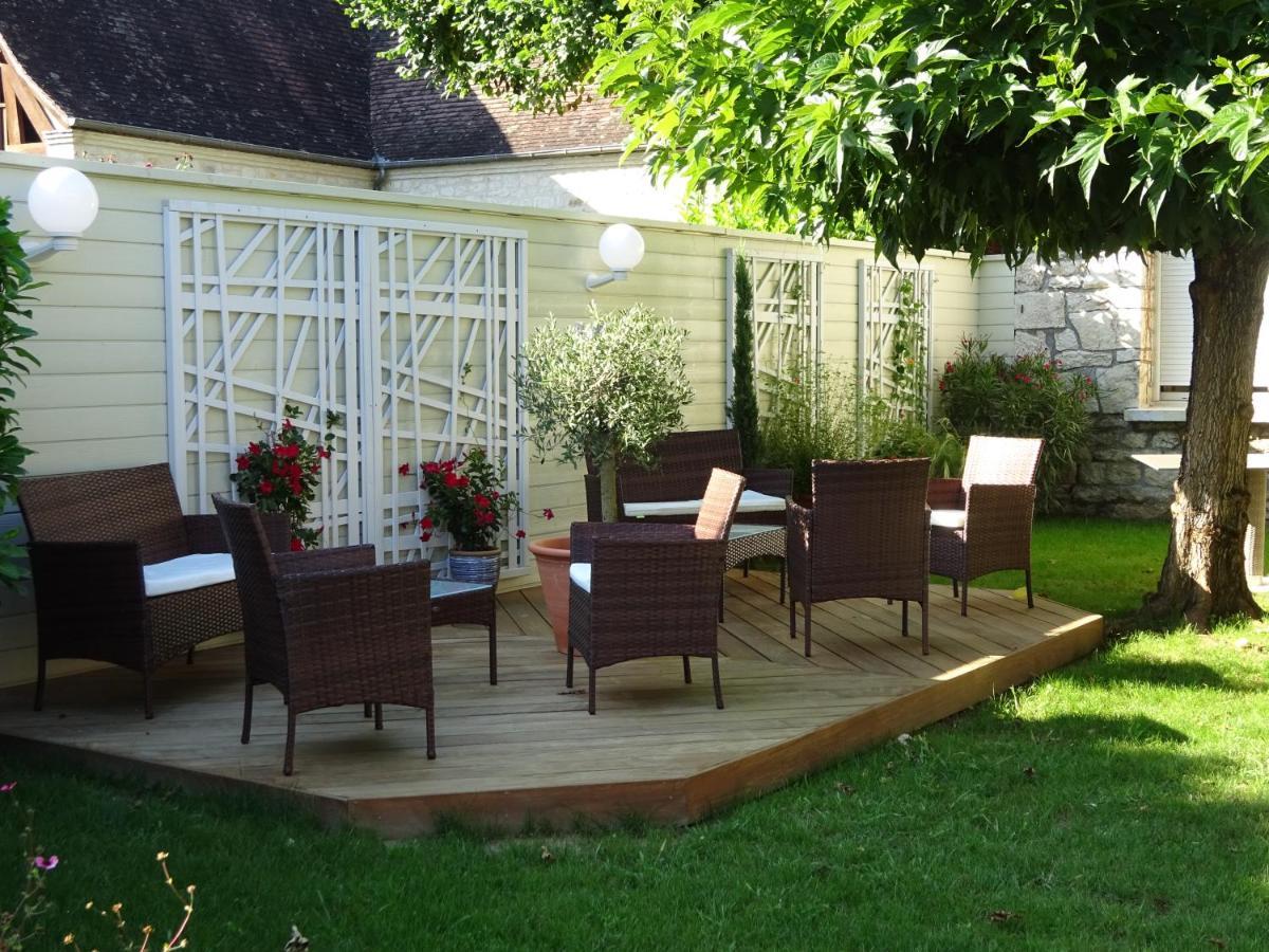 Logis Hotel Grangier Saint-Sozy Esterno foto