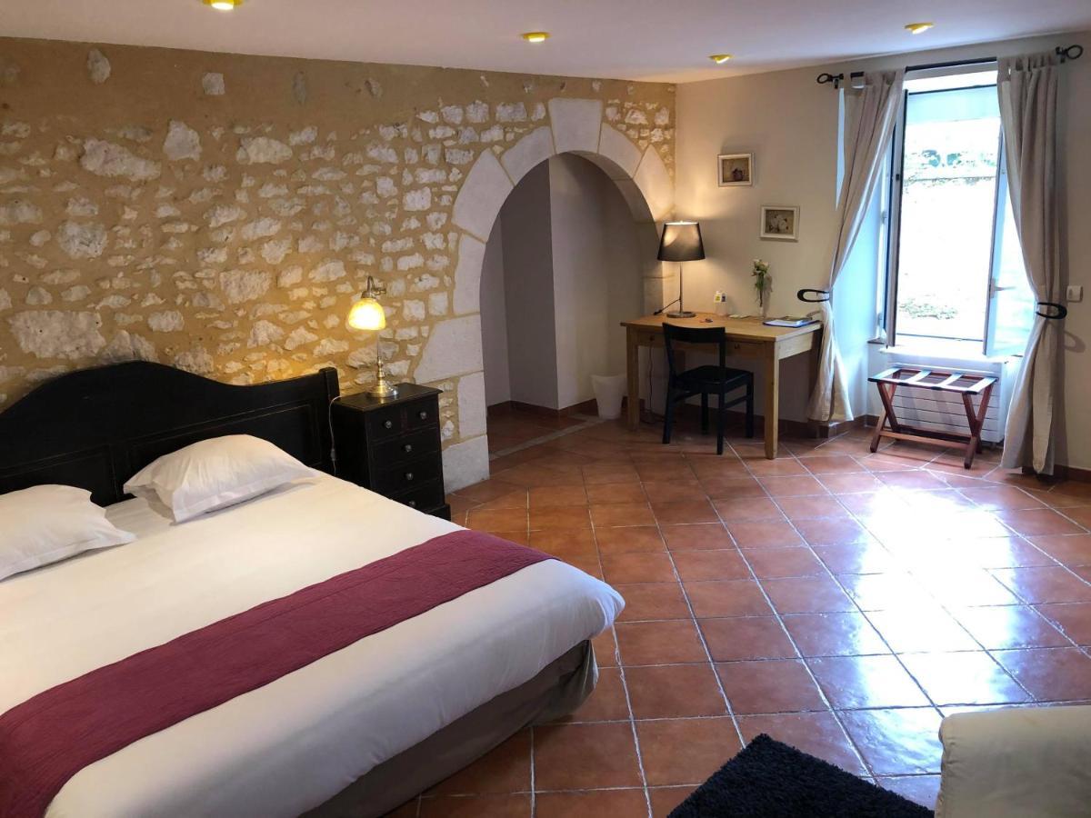 Logis Hotel Grangier Saint-Sozy Esterno foto