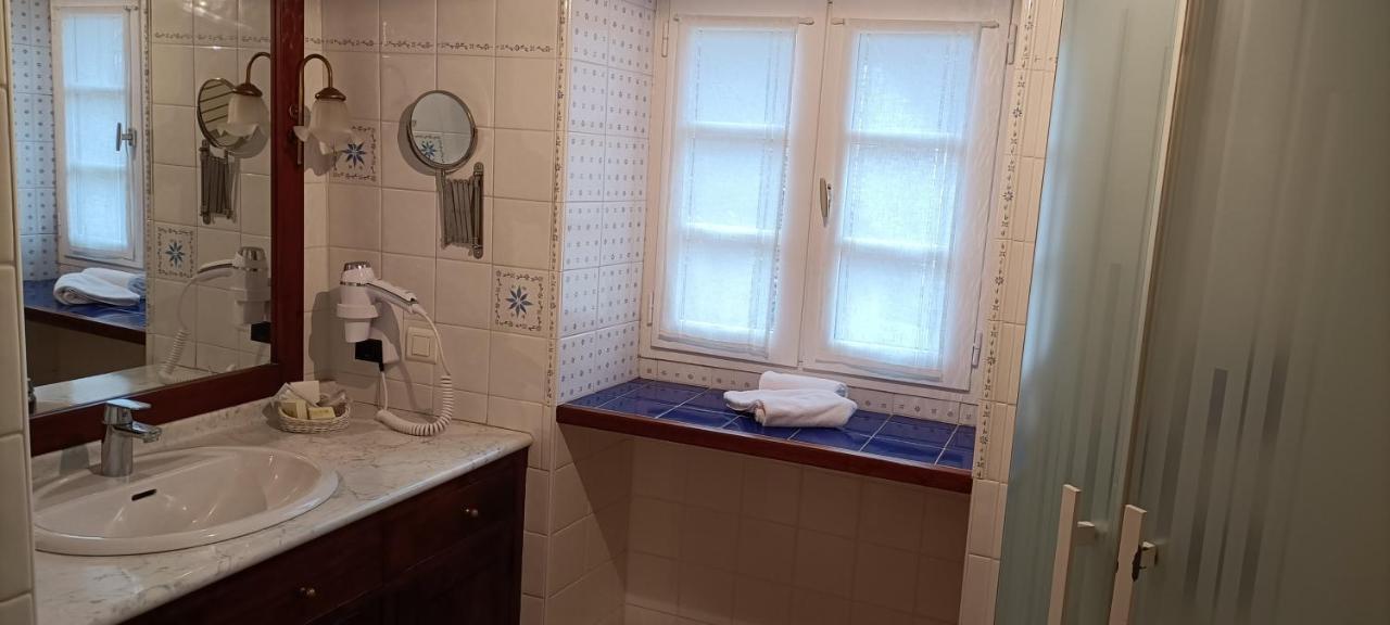 Logis Hotel Grangier Saint-Sozy Esterno foto