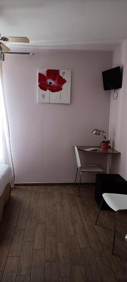 Logis Hotel Grangier Saint-Sozy Esterno foto